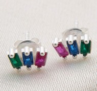 Orecchini in argento 925 Sterling a lobo con cristalli multicolor