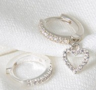 Orecchini in argento 925 Sterling a lobo con cristalli bianchi