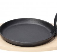 Padella tonda in ghisa nera + sottopentola in bamboo linea Fusion Taste