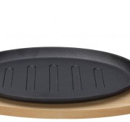 Padella ovale in ghisa nera + sottopentola in bamboo linea Fusion Taste
